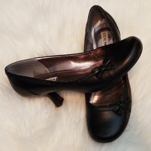Steve madden leather black kitten heels with bow 7